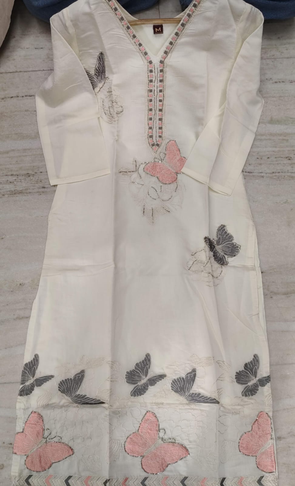 White Embroidered Roman Silk Kurta Pant Dupatta Set